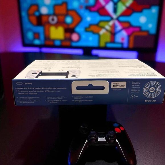 Backbone One PlayStation Edition Mobile Gaming Controller for iPhone (Lightning) - Picture 5 of 5